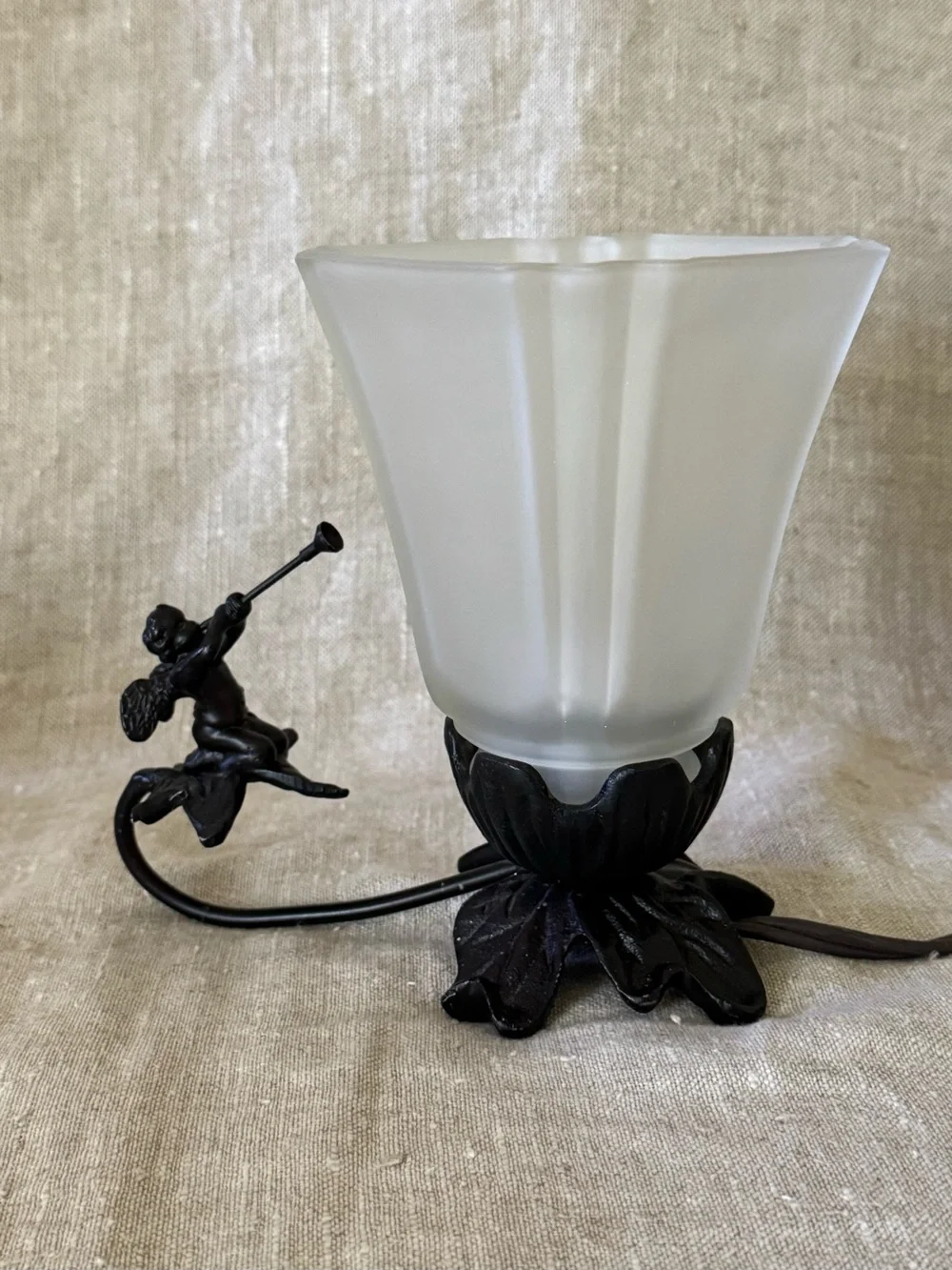 Vintage style cast metal cherub lamp